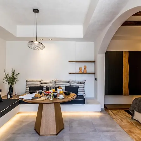 Amer Aparthotel *