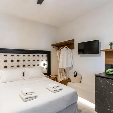 Amer Aparthotel Fira (Santorini)