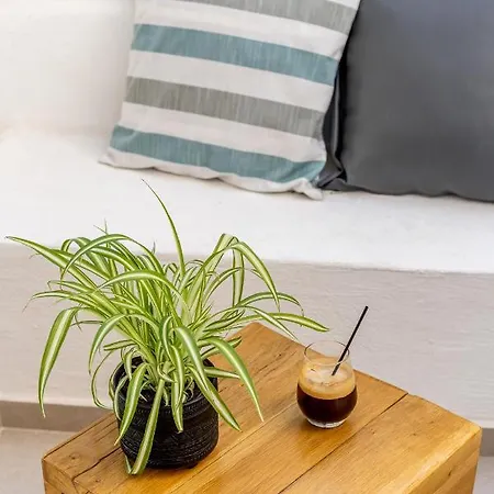 Amer Aparthotel Fira (Santorini)