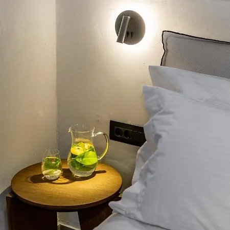 Amer Aparthotel 4*