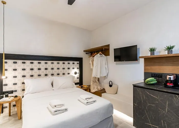 Amer Aparthotel Fira (Santorini)