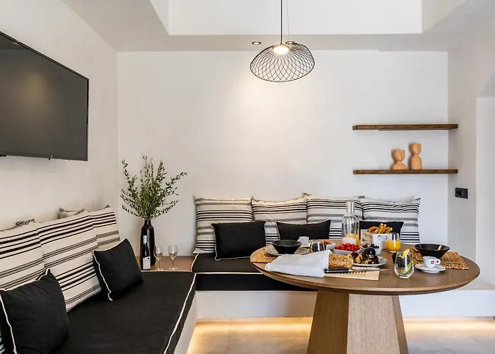 Amer 4* Fira (Santorini)